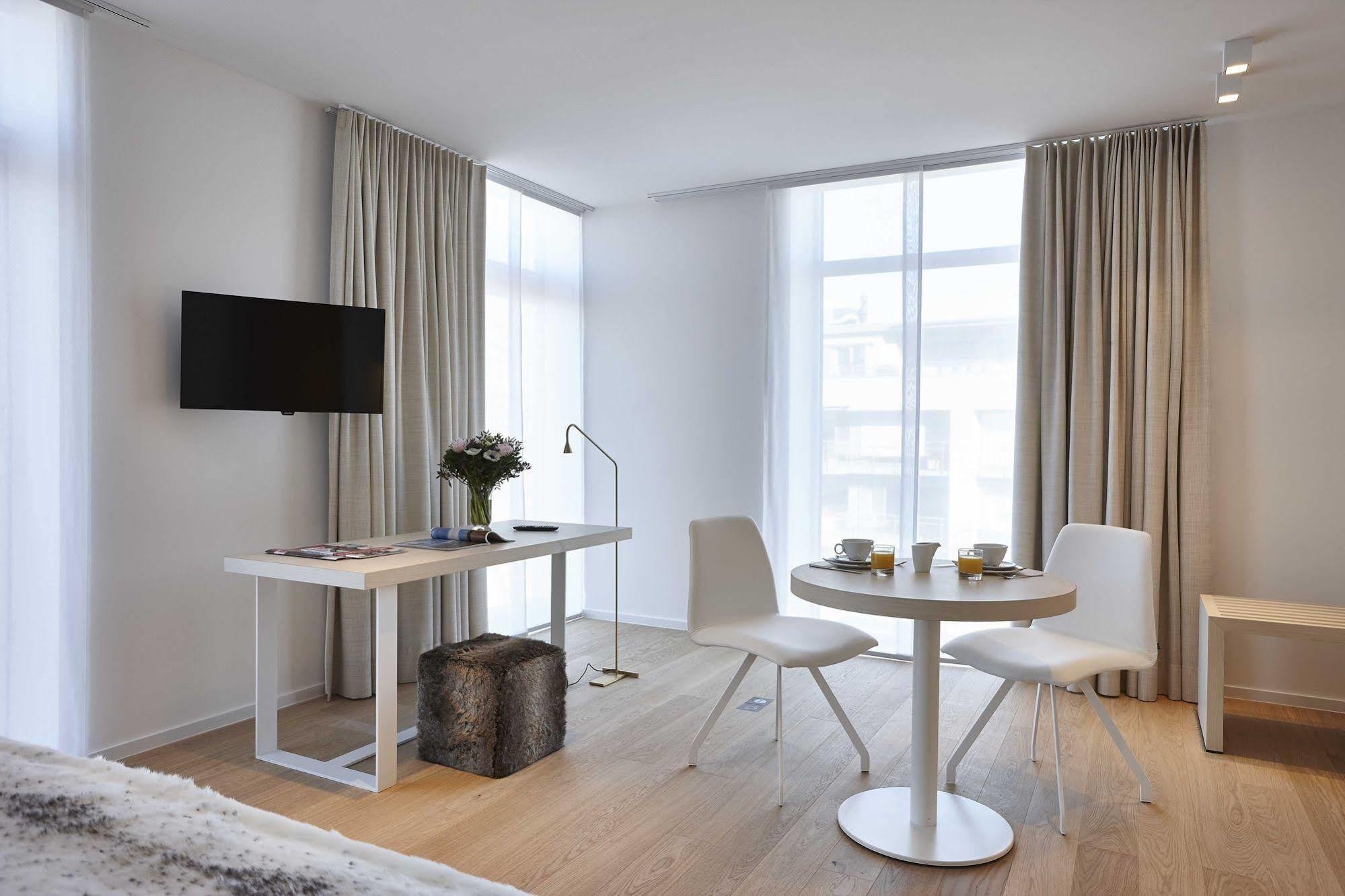 Parkhotel إيزيغيم المظهر الخارجي الصورة